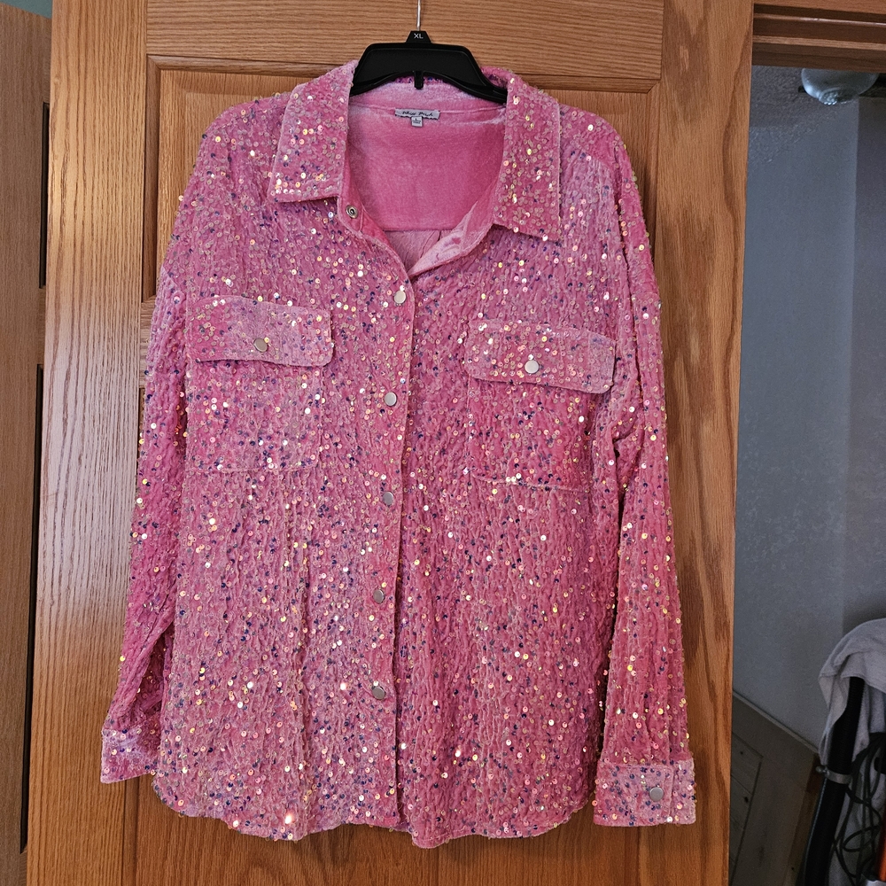 Boutique White Birch Pink Sequin Top